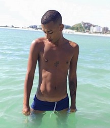 Bluelines 5de7a81bb0805.jpg