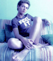Bluelines 5dee38ee9113e.jpg