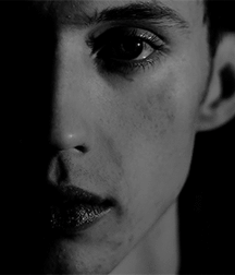 Bluelines 5dfdcd34e774b.gif