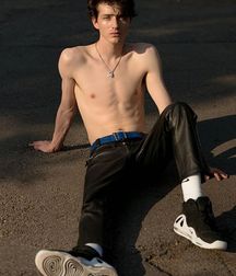 Bluelines 5dfdcd8d10cb4.jpg