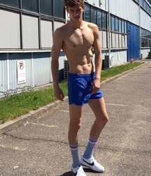 Bluelines 5e0466bf59d11.jpg