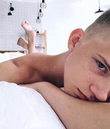Bluelines Twink Tube 5e0cae42308fb.jpg