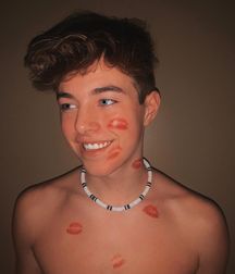 Bluelines Twink Tube 5e0cae61bd1a3.jpg