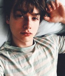 Bluelines Twink Tube 5e0cae71cba40.jpg
