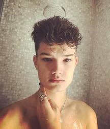 Bluelines Twink Tube 5e0cae77a8109.jpg