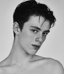 Bluelines Twink Tube 5e0caf69b87e4.jpg