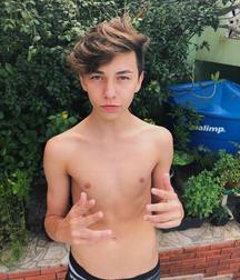 Bluelines Twink Tube 5e0cafc1cb1da.jpg