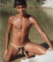 Bluelines Twink Tube Boy 5e0cb11c00b9d.png