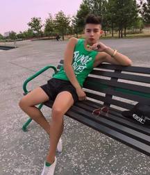 Bluelines Twink Tube Teen 318 5e1032880d0c2.jpg