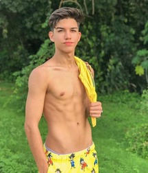 Bluelines Twink Tube 324 5e1737d775fd1.jpg