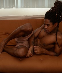 Bluelines Twink Tube 327 5e1b0d6908361.jpg