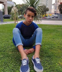  Bluelines Twink Tube 332 5e1dadd362113.jpg