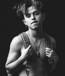  Bluelines Twink Tube 337 5e20a18686e37.jpg