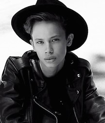  Bluelines Twink Tube 344 5e2631a1882fb.jpg