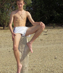  Bluelines Twink Tube 347 5e288e2e029bc.jpg