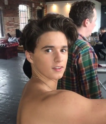 Bluelines Twink Tube 356 5e2c8f652b2e0.jpg
