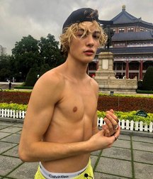  Bluelines Twink Tube 365 5e356f5796c0f.jpg