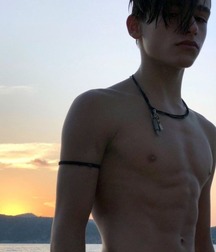  Bluelines Twink Tube 365 5e356fb8441c1.jpg