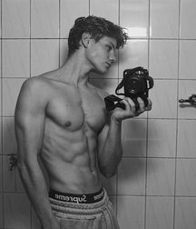  Bluelines Twink Tube 374 5e3beb7fce46b.jpg