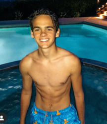  Bluelines Twink Tube 377 5e3bee06a0e62.png
