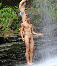  Bluelines Twink Tube 382 5e3e539c6de8c.jpg