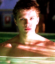  Bluelines Twink Tube 386 5e426b3893b0f.gif