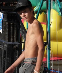  Bluelines Twink Tube 388 5e426d7706e83.jpg