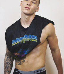  Bluelines Twink Tube 393 5e496c65823a5.jpg