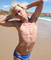  Bluelines Twink Tube 402 5e4ed16662c35.jpg