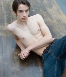  Bluelines Twink Tube 403 5e4ed257e3b19.jpg