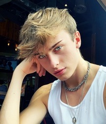  Bluelines Twink Tube 404 5e5187d50e9fc.jpg