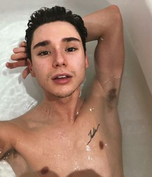  Bluelines Twink Tube 408 5e551fdf306b7.jpg