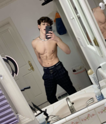  Bluelines Twink Tube 410 5e5521d696f92.png