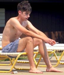  Bluelines Twink Tube 411 5e552347dd673.jpg