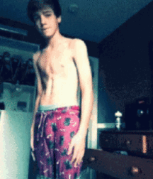  Bluelines Twink Tube 413 5e57682273826.gif