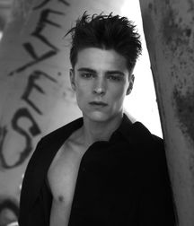  Bluelines Twink Tube 419 5e5ceb0ca691f.jpg