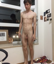  Bluelines Twink Tube 445 5e65fe9417f08.jpg