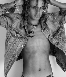 Bluelines Twink Tube 446a 5e680bc2b1adb.png