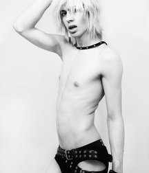  Bluelines Twink Tube 462 5e738f637c4ff.jpg