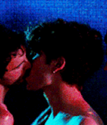  Bluelines Twink Tube 463 5e738fabc2013.gif