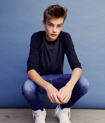  Bluelines Twink Tube 466 5e75ba7c63b6e.jpg