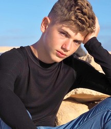  Bluelines Twink Tube 466 5e75ba7e5657f.jpg