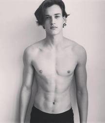 Bluelines Twink Tube 467 5e77a708e52be.jpg