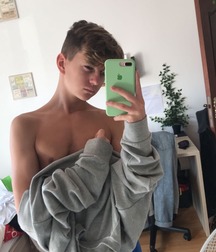 Bluelines Twink Tube 473 5e7cf6ac04ce5.jpg