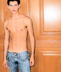 Bluelines Twink Tube 473 5e7cf6ada53eb.jpg