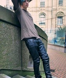  Bluelines Twink Tube 481 5e8260c9ea753.jpg