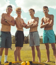  Bluelines Twink Tube 482 5e84a5f2096e0.png