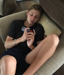  Bluelines Twink Tube 483 5e84a70e9255d.jpg