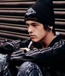  Bluelines Twink Tube 485 5e84a765d0f76.jpg