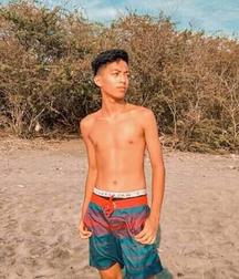 Bluelines Twink Tube 484 5e850b04ceb36.jpg